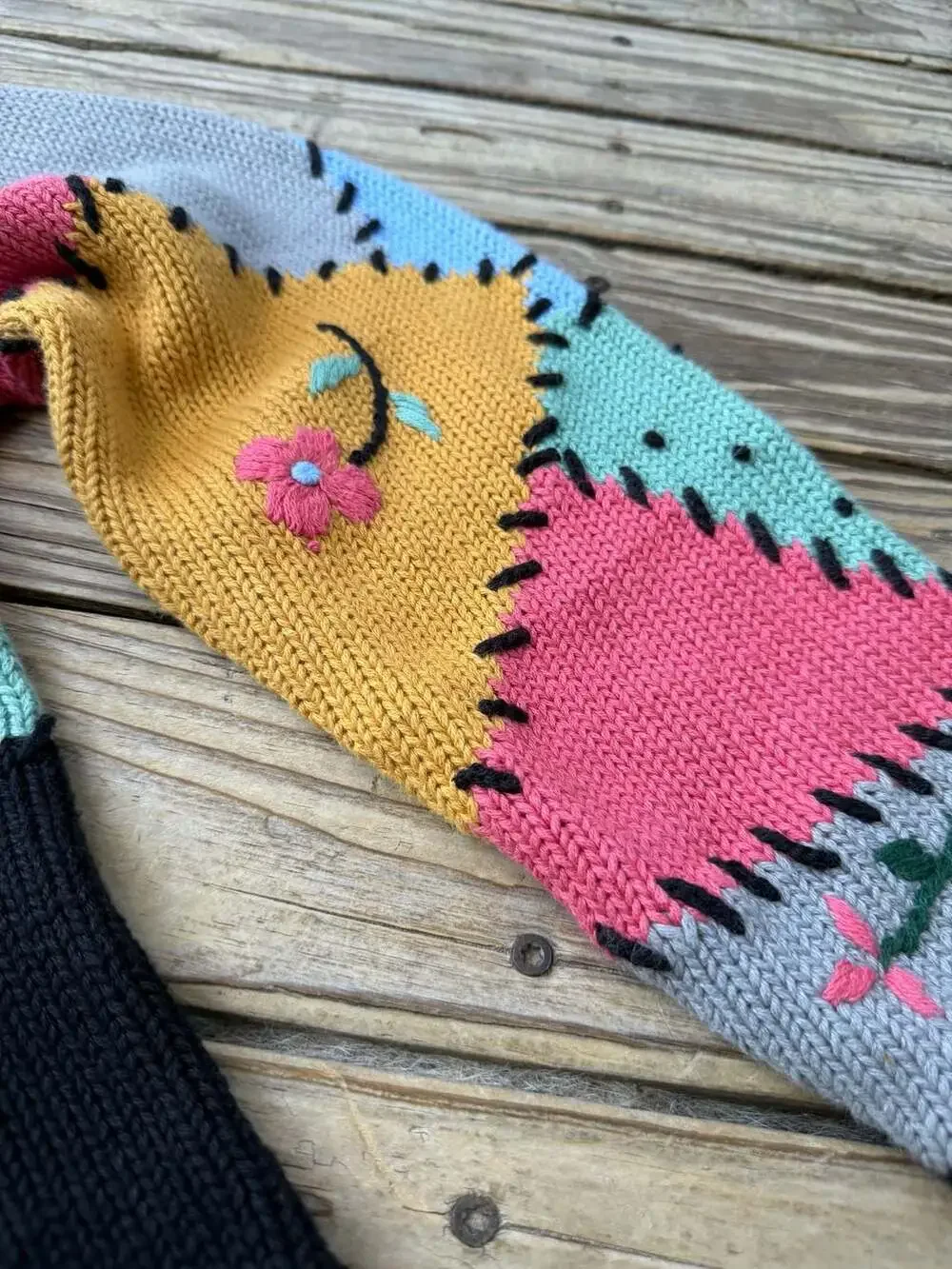 Vintage Storybook Knits Patchwork Cat Cardigan Sweater - Picture 5 of 9